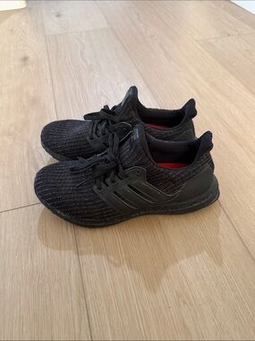 Adidas ultra boost black 8.5